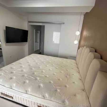 Luxury Home With Jakuzzi Near Neusiedler See Fertoszentmiklos Zewnętrze zdjęcie