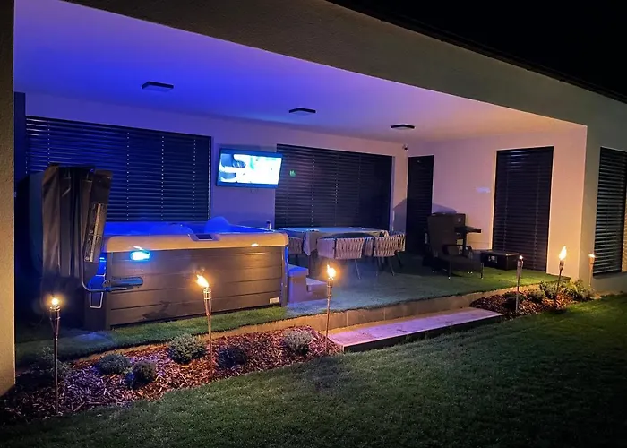 Luxury Home With Jakuzzi Near Neusiedler See